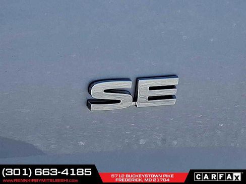 New 2025 Mitsubishi Outlander SE image 23