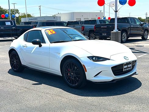 Used 2025 MAZDA MX-5 Miata RF Club RWD image 10