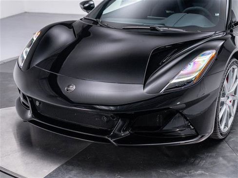New 2025 Lotus Emira image 9