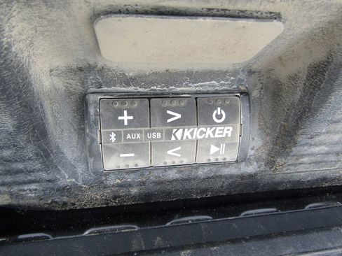 Used 2023 GMC Sierra 2500 Denali w/ Denali Black Diamond Edition image 29