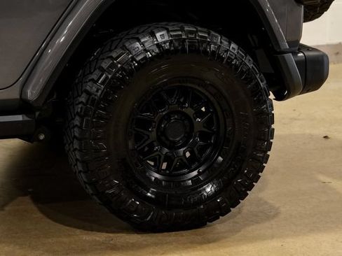 Used 2021 Jeep Wrangler Unlimited Rubicon AWD/4WD image 47