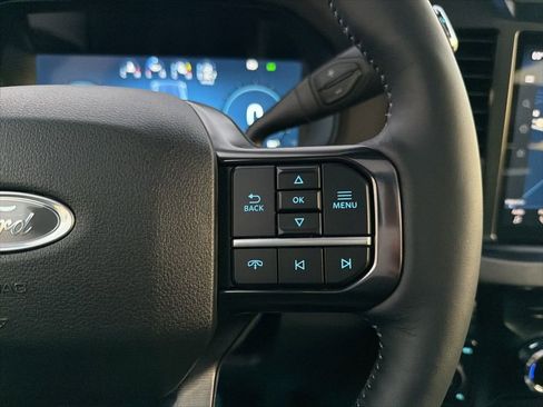 New 2026 Ford F250 Platinum w/ FX4 Off-Road Package image 28