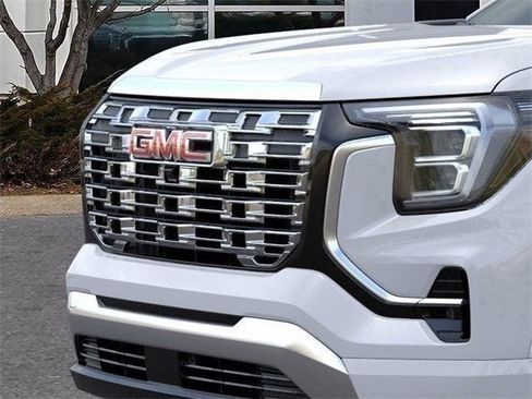 New 2026 GMC Terrain Denali image 37