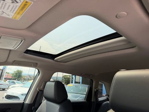 Used 2024 Honda CR-V EX-L image 6