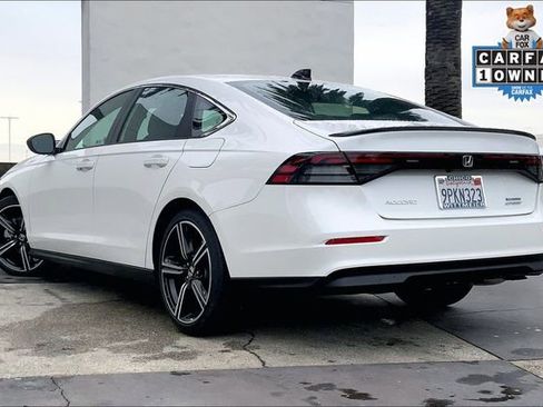 Used 2024 Honda Accord Sport image 12