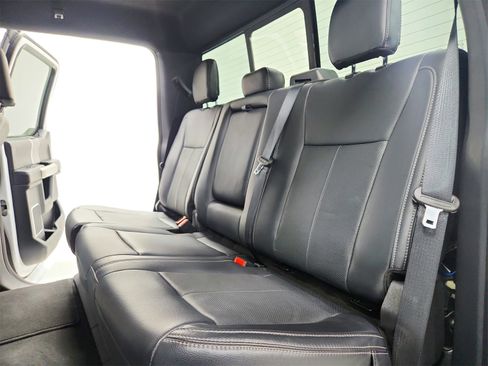 Used 2022 Ford F250 Lariat w/ Lariat Value Package image 42