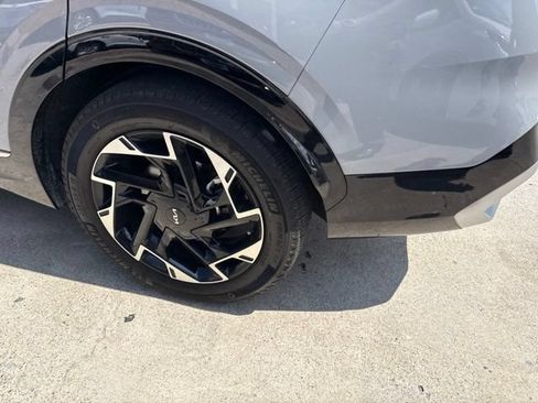 Certified 2025 Kia Sportage SX FWD image 8