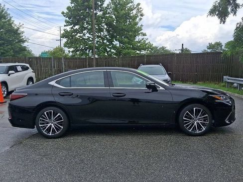 Certified 2024 Lexus ES 350 w/ Premium Package FWD image 7