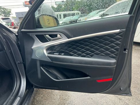 Used 2020 Genesis G70 2.0T w/ Prestige Package AWD/4WD image 25