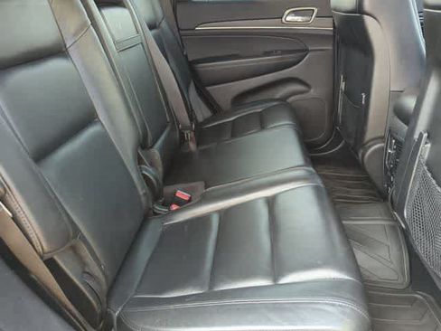 Used 2019 Jeep Grand Cherokee Limited AWD/4WD image 21