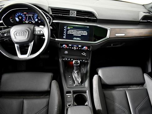 Used 2021 Audi Q3 2.0T Premium Plus w/ Premium Plus Package image 21
