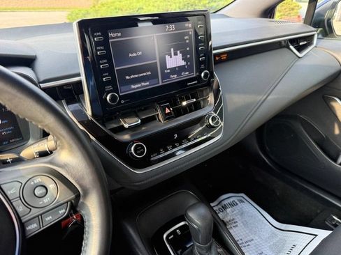 Used 2021 Toyota Corolla SE FWD image 25