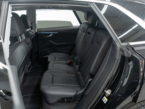 Used 2023 Audi Q8 Premium Plus w/ Premium Plus Package image 37