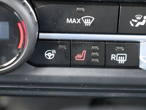 Used 2023 Ford Bronco Wildtrak image 24