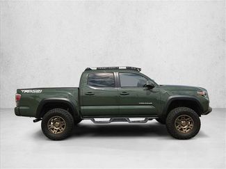 Used 2021 Toyota Tacoma TRD Off-Road w/ Technology Package AWD/4WD video 4