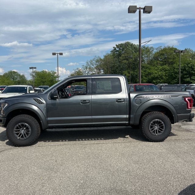Used 2020 Ford F150 Raptor w/ Equipment Group 802A Luxury AWD/4WD image 13