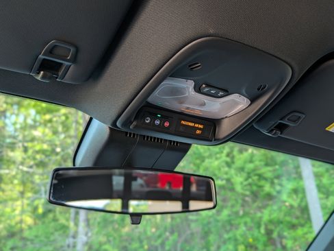 Used 2023 Chevrolet Colorado W/T image 30