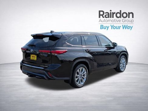 Used 2022 Toyota Highlander Limited AWD/4WD image 8