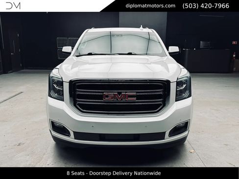 Used 2018 GMC Yukon SLT image 11