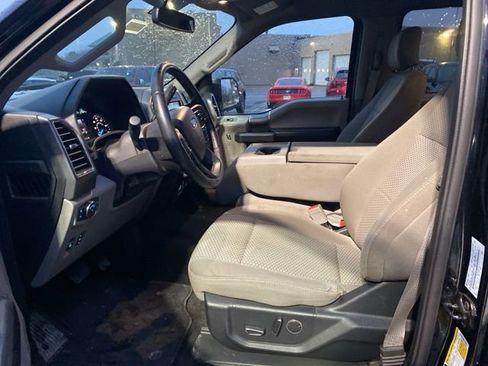 Used 2018 Ford F150 XLT w/ Equipment Group 302A Luxury image 13