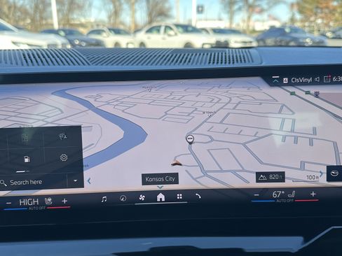 Used 2024 BMW 540i xDrive 540i xDrive w/ Premium Package image 25