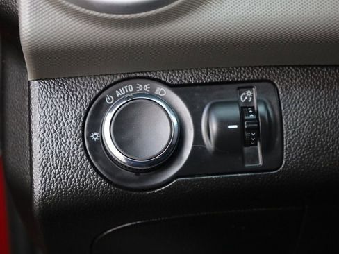 Used 2017 Chevrolet Sonic LT w/ Convenience Package image 32