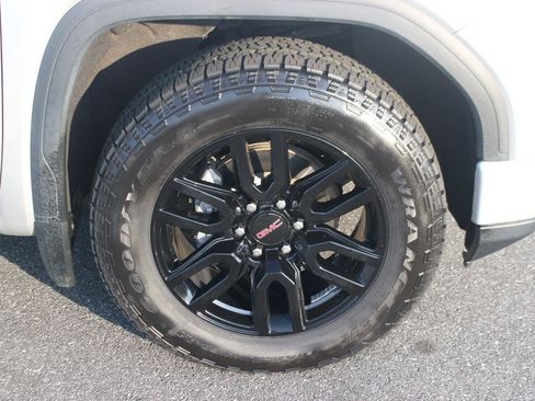 Used 2022 GMC Sierra 1500 Elevation w/ Preferred Package AWD/4WD image 36