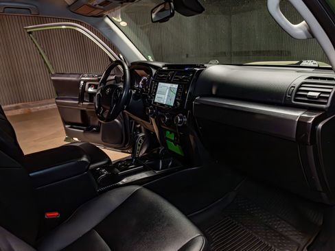 Used 2022 Toyota 4Runner TRD Off-Road Premium w/ TRD Black Wheel Package (TMS) image 18