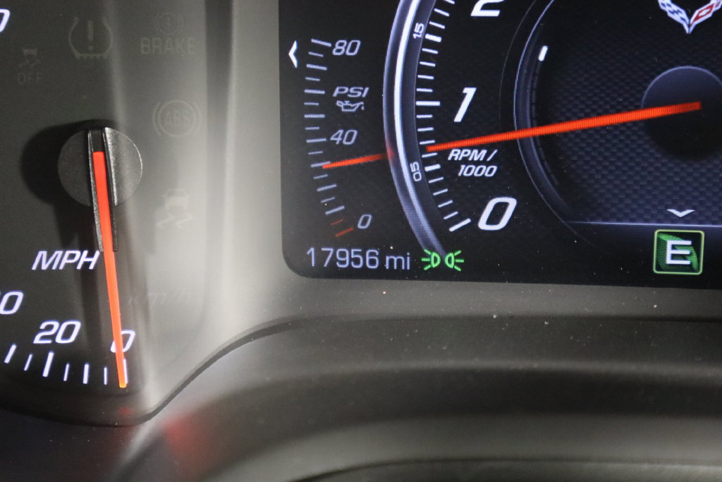 Used 2015 Chevrolet Corvette Stingray Coupe w/ 2LT Preferred Equipment Group RWD image 39