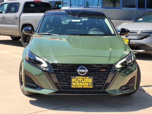 New 2026 Nissan Altima 2.5 SR FWD image 2