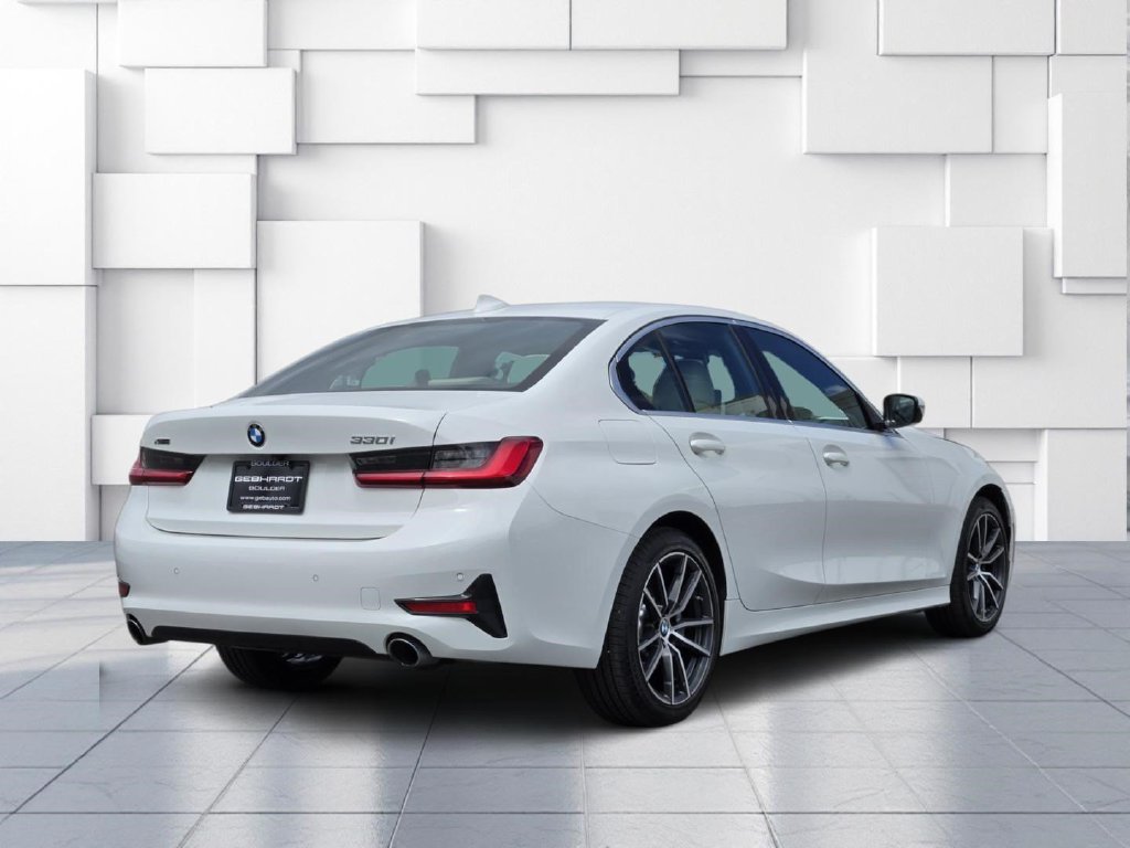Used 2021 BMW 330i xDrive Sedan w/ Convenience Package AWD/4WD image 7