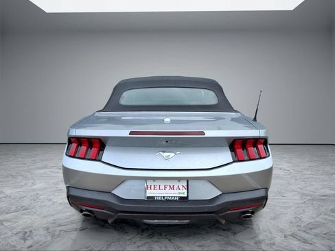Used 2026 Ford Mustang Premium RWD image 6