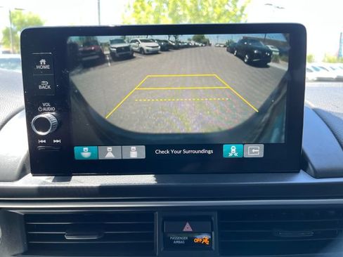 Certified 2025 Honda Pilot EX-L image 26
