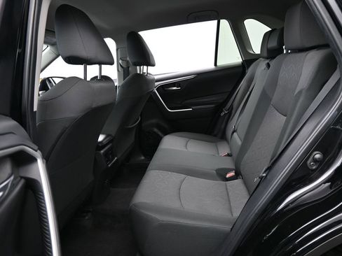 Used 2024 Toyota RAV4 XLE image 31