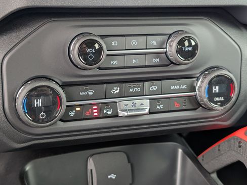 New 2025 Ford Bronco Stroppe Edition image 18