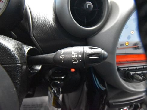 Used 2011 MINI Cooper Countryman S image 12