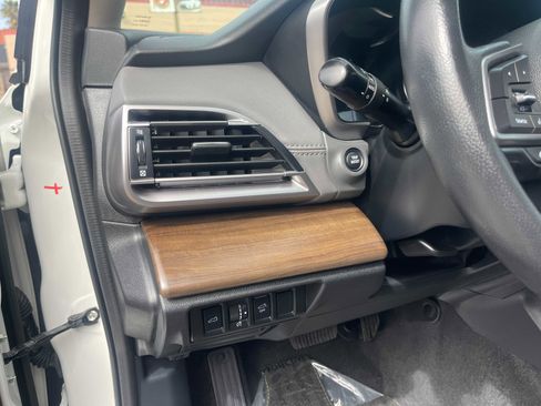 Used 2021 Subaru Outback Onyx Edition XT image 20