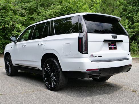 Used 2026 Cadillac Escalade Platinum Sport w/ LPO, ONYX Package AWD/4WD image 65
