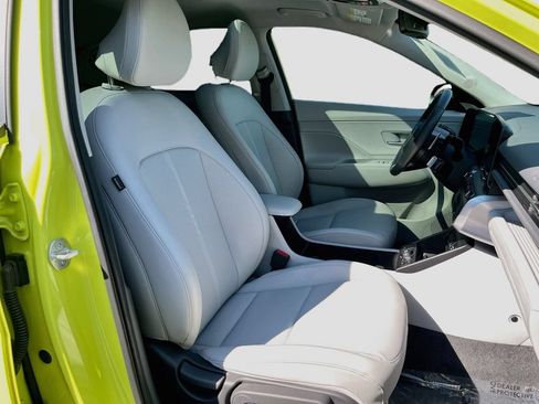 Used 2024 Hyundai Kona Limited FWD image 35