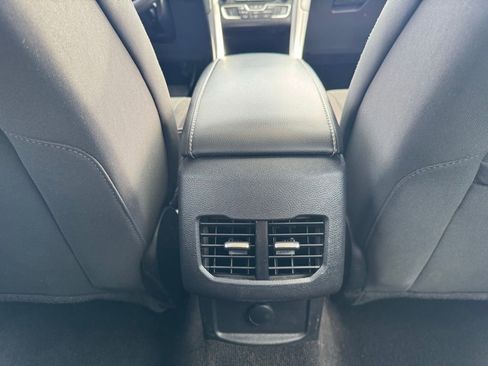 Used 2020 Ford Fusion SE FWD image 10