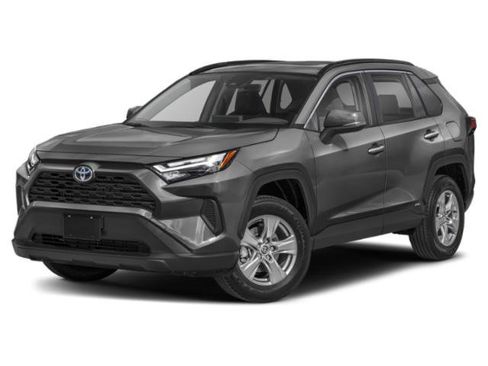 Used 2022 Toyota RAV4 XLE w/ Convenience Package image 1