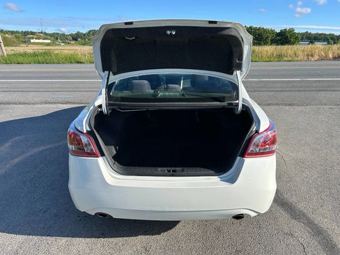 Used 2013 Nissan Altima 2.5 S FWD image 11