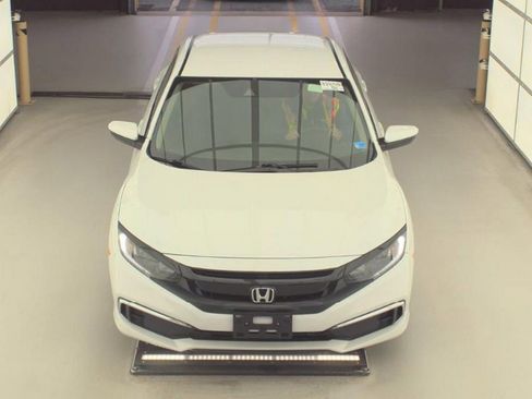 Used 2020 Honda Civic LX image 2