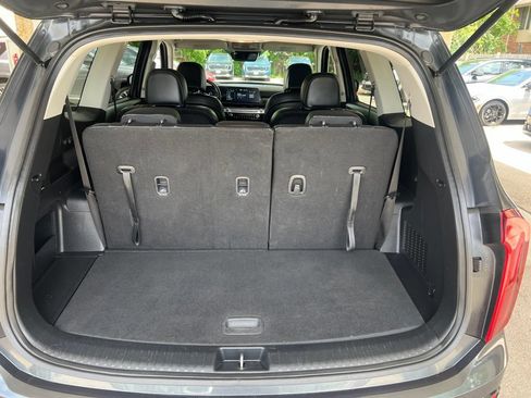 Used 2024 Kia Telluride S AWD/4WD image 11