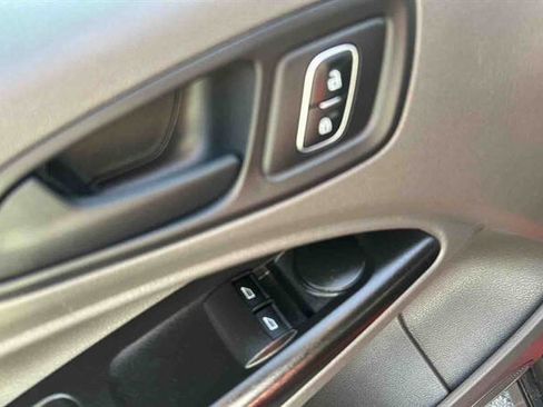 Used 2020 Ford Transit Connect XL image 13