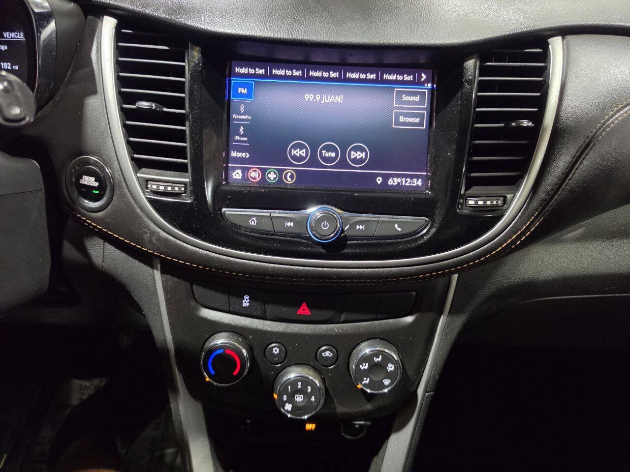 Used 2021 Chevrolet Trax LT w/ LT Convenience Package AWD/4WD image 45