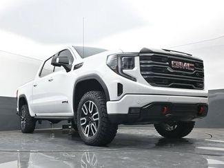 Used 2025 GMC Sierra 1500 AT4 w/ AT4 Premium Package AWD/4WD video 1