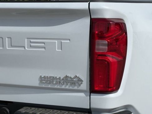New 2026 Chevrolet Silverado 3500 High Country w/ High Country Premium Package image 7