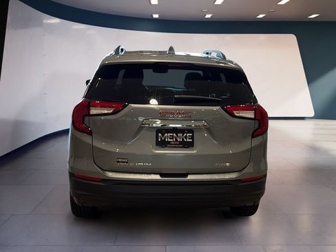 Used 2023 GMC Terrain SLE w/ Driver Convenience Package AWD/4WD image 6
