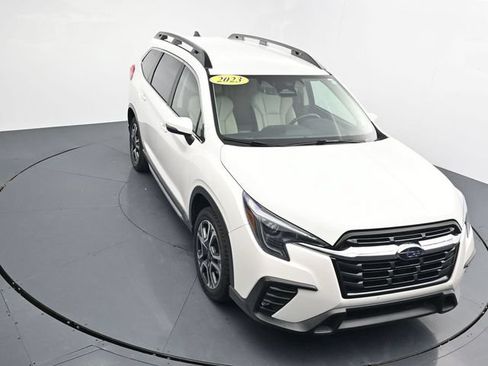 Used 2023 Subaru Ascent Limited AWD/4WD image 25